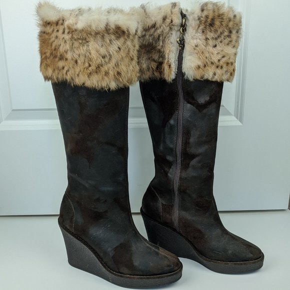 DONALD PLINER Tiara Fur Cuff Wedge Boots Distressed Brown 7 - Picture 1 of 16